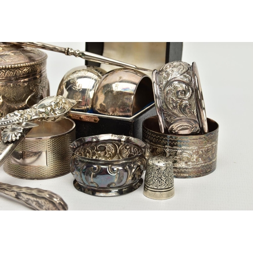 45 - A GROUP LOT OF SILVER AND WHITE METAL TO INCLUDE EIGHT ASSORTED SILVER NAPKIN RINGS, two of which ar... 