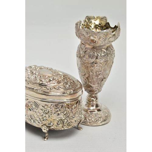 53 - AN EDWARDIAN SILVER OVAL TRINKET BOX WITH HINGED COVER AND A LATE VICTORIAN SILVER VASE, the trinket... 