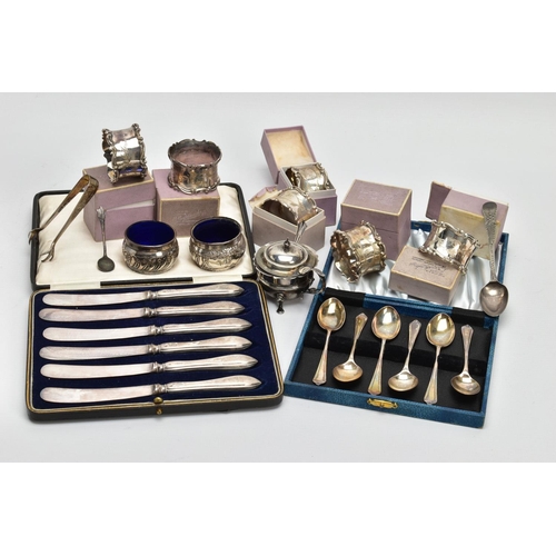 58 - A SET OF SIX INDIVIDUALLY BOXED GEORGE V SILVER NAPKIN RINGS AND A SMALL QUANTITY OF OTHER CASED AND... 