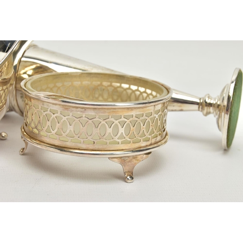 64 - A PARCEL OF SILVER AND SILVER MOUNTED ITEMS, comprising a George V sauce boat, on three cabriole leg... 