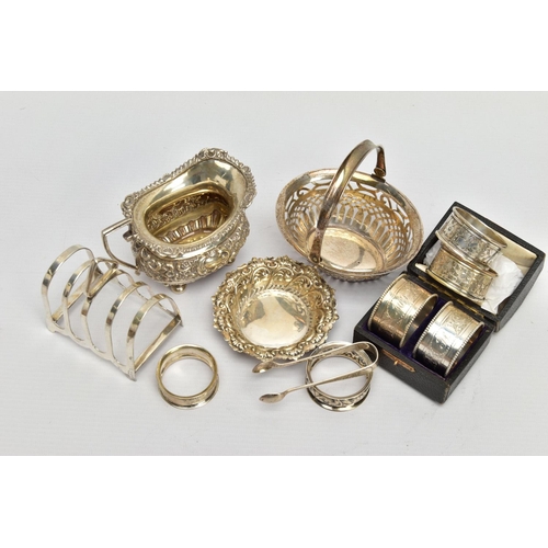 83 - A PARCEL OF VICTORIAN AND 20TH CENTURY SILVER, comprising an Edwardian oval bon bon basket with swin... 