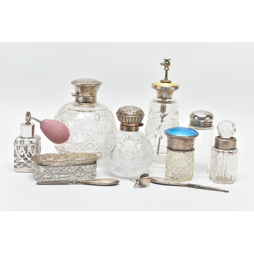 94 - A PARCEL OF SILVER MOUNTED SCENT BOTTLES, TOILET JARS, BOX AND MANICURE ACCESSORIES, including a Geo... 