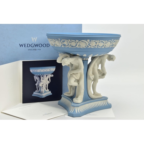 233 - A BOXED WEDGWOOD MASTERPIECE COLLECTION LIMITED EDITION PALE BLUE JASPERWARE MICHELANGELO BOWL, no.7... 