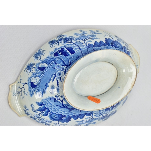 250 - AN EARLY 19TH CENTURY SPODE EARTHENWARE BLUE AND WHITE TRANSFER PRINTED CARAMANIAN SERIES OVAL PEDES... 