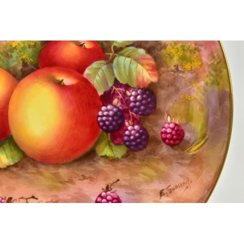 254 - A ROYAL WORCESTER FRUIT STUDY CABINET PLATE SIGNED BY EDWARD TOWNSEND, hand painted with apples and ... 