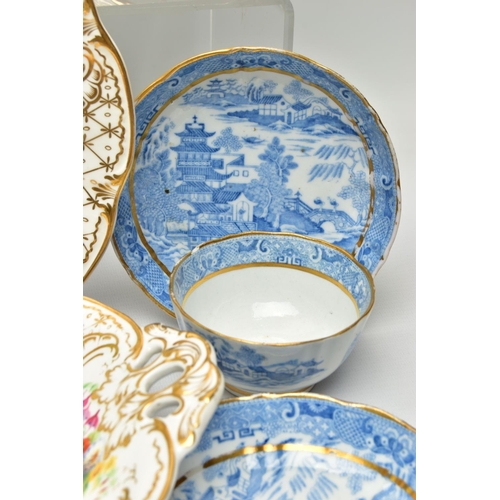 275 - A GROUP OF LATE 18TH AND 19TH CENTURY BRITISH PORCELAIN TEA AND DESSERT WARES, ETC, comprising  Staf... 