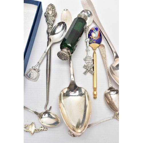 102 - A SELECTION OF SILVER AND ASSORTED WHITE METAL CUTLERY AND FURTHER ITEMS, to include a silver teaspo... 