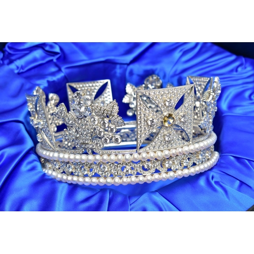 1315A - A REPLICA OF THE KING GEORGE IV STATE DIADEM, by Richard Witek to celebrate Her Majesty the Queen’s ... 