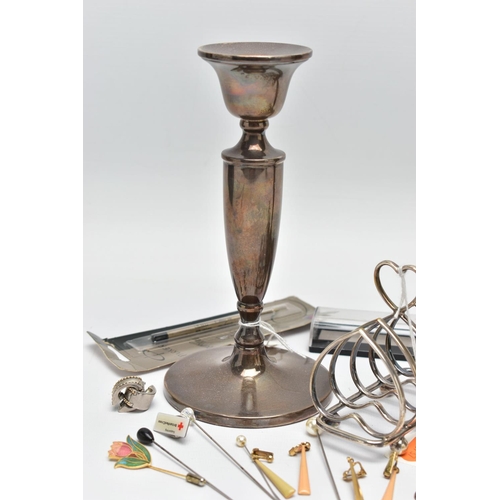 140 - A BOX OF ASSORTED SILVER, to include two matching weighted silver candle sticks, hallmarked Barker ... 