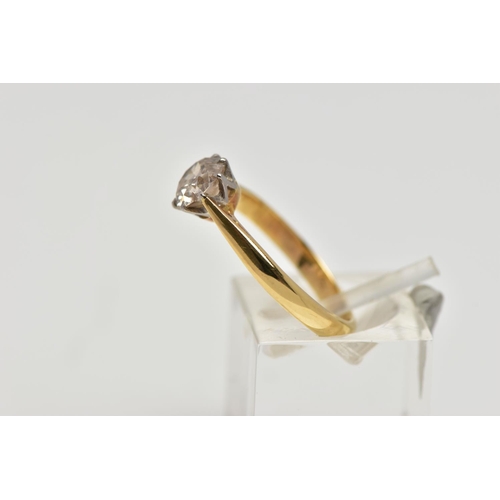 21 - A SINGLE STONE DIAMOND RING, old cut diamond, estimated total diamond weight 1.00ct, colour assessed... 