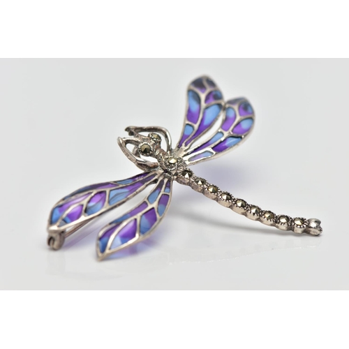 41 - A PLIQUE A JOUR AND MARCASTITE DRAGONFLY BROOCH, the dragonfly with marcasite set body and eyes, to ... 