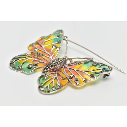 45 - A PLIQUE A JOUR AND MARCASTITE BUTTERFLY BROOCH, the butterfly with marcasite set body and antennaes... 