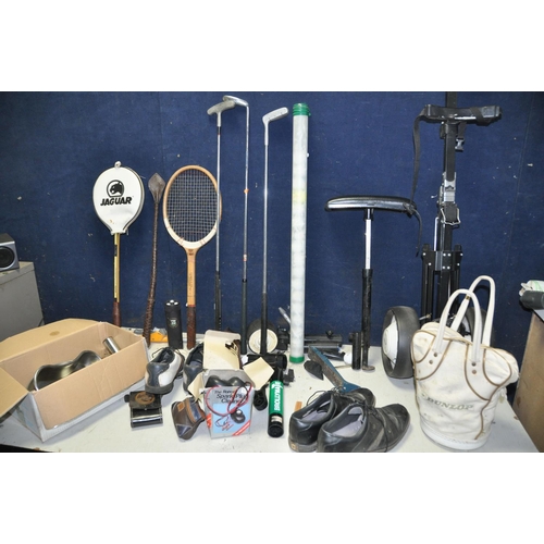 1272 - A SELECTION OF GOLF AND OTHER ITEMS to include a Golf king caddy, two pair of golf shoes (size 10), ... 