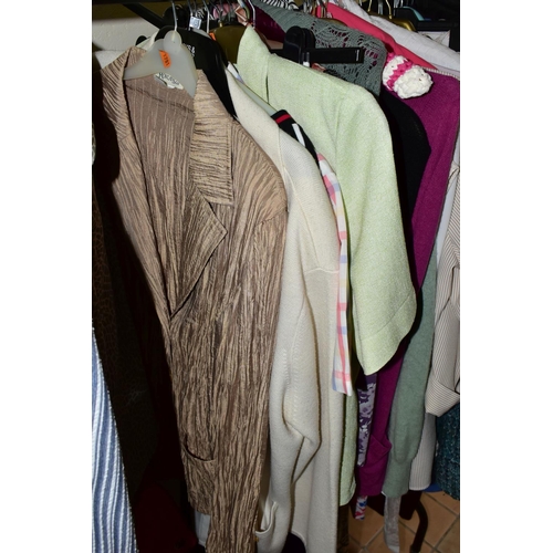 392 - SEVEN BOXES AND LOOSE LADIES' AND SOME MEN'S CLOTHING, to include coats, jackets, knitwear, blouses,... 