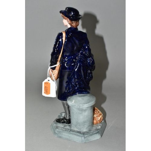 427 - A ROYAL DOULTON LIMITED EDITION FIGURINE 'WOMEN'S ROYAL NAVAL SERVICE' HN4498, issued in 2003, black... 