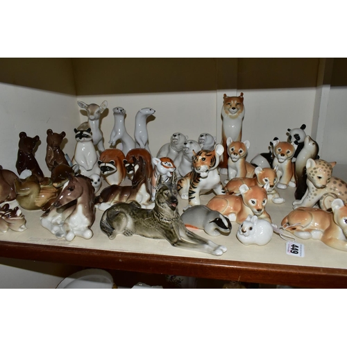 449 - A QUANTITY OF LOMONOSOV ANIMAL FIGURES, thirty two figures to include lions, pandas, racoons, tigers... 