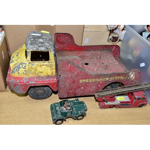 514 - THREE BOXES AND LOOSE SUNDRY ITEMS ETC, to include a distressed Tri-ang pressed steel Ford Thames tr... 