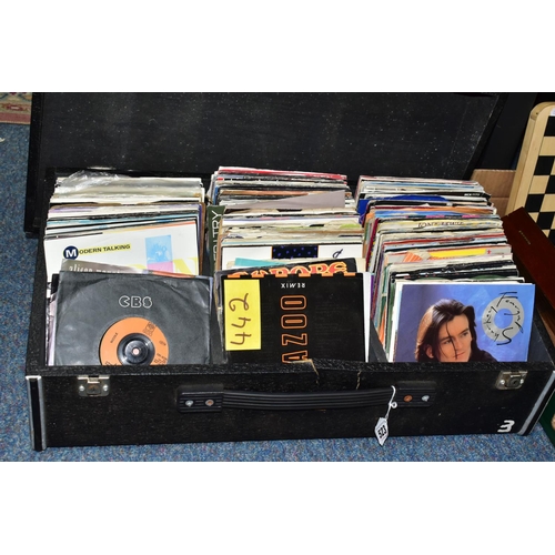 523 - A CASE OF MIXED VINYL SINGLES, a hard case of approximately two hundred records, mixed genres includ... 