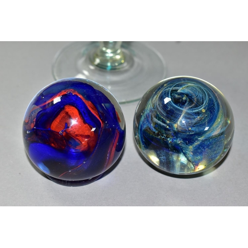 600 - TWO ISLE OF WIGHT PAPERWEIGHTS, SIGNED BY MICHAEL HARRIS TO THE BASES, approximate height 6cm, toget... 