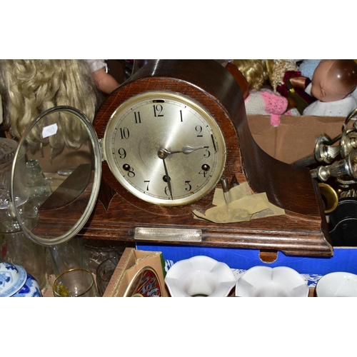 605 - THREE BOXES AND LOOSE SUNDRY ITEMS ETC, to include a Westminster chiming mantle clock with pendulum ... 