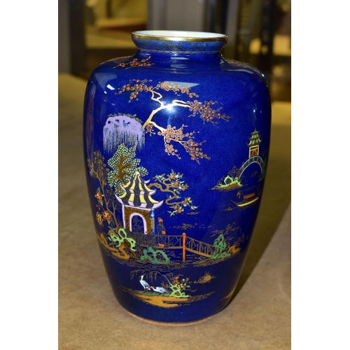 649 - A CARLTON WARE VASE AND GINGER JAR, the vase height 23cm, decorated with Willow Pattern in polychrom... 