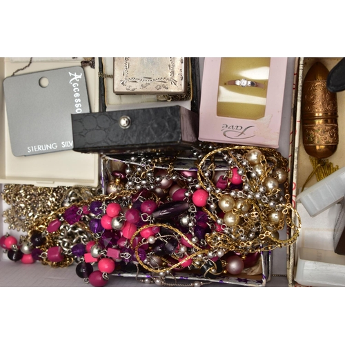 101 - A BOX OF ASSORTED COSTUME JEWELLERY AND OTHER ITEMS, to include an AF silver albert chain, each link... 