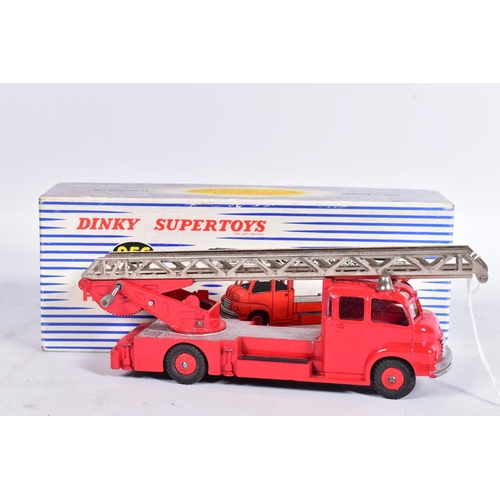 14 - A BOXED DINKY SUPERTOYS BEDFORD TURNTABLE FIRE ESCAPE, No.956, lightly playworn condition with minor... 