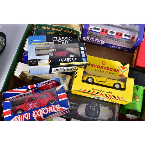 15 - A QUANTITY OF BOXED AND UNBOXED ASSORTED DIECAST VEHICLES, unboxed playworn items include Corgi Toys... 