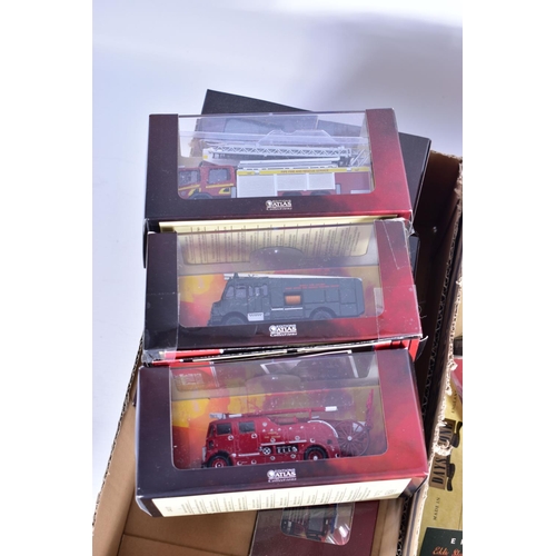 2 - A QUANTITY OF BOXED ATLAS EDITIONS FIRE ENGINE MODELS, majority from the Classic Fire Engines collec... 