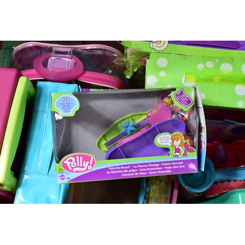 36 - AN EXTENSIVE COLLECTION OF BOXED AND UNBOXED ASSORTED POLLY POCKET DOLLS, CLOTHING AND ACCESSORIES, ... 