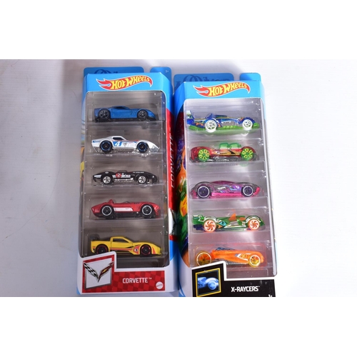 49 - A QUANTITY OF ASSORTED MODERN MATTEL HOT WHEELS AND MATCHBOX DIECAST VEHICLES, models from assorted ... 