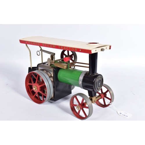 5 - A BOXED MAMOD LIVE STEAM TRACTION ENGINE, No.TE1A, not tested, lightly playworn condition, has been ... 