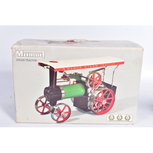 5 - A BOXED MAMOD LIVE STEAM TRACTION ENGINE, No.TE1A, not tested, lightly playworn condition, has been ... 