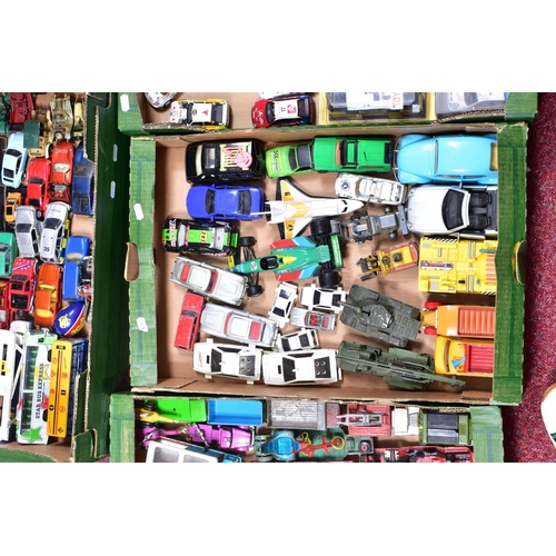 50 - A QUANTITY OF UNBOXED AND ASSORTED PLAYWORN DIECAST VEHICLES, to include Matchbox King Size, Matchbo... 