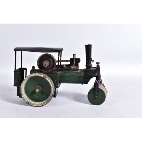 54 - A MARKLIN LIVE STEAM ROLLER, No.4084, playworn condition, not tested, may not be complete, funnel lo... 