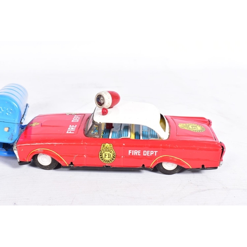 90 - AN UNBOXED SWALLOW TOYS (JAPAN) TINPLATE BATTERY OPERATED FORD FALCON FIRE CHIEF CAR, not tested, re... 