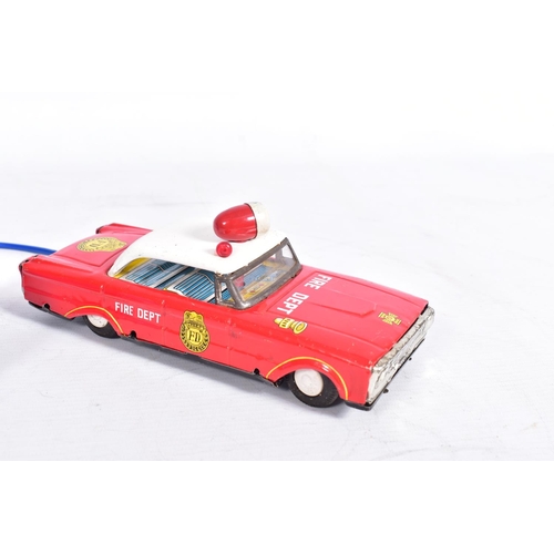 90 - AN UNBOXED SWALLOW TOYS (JAPAN) TINPLATE BATTERY OPERATED FORD FALCON FIRE CHIEF CAR, not tested, re... 