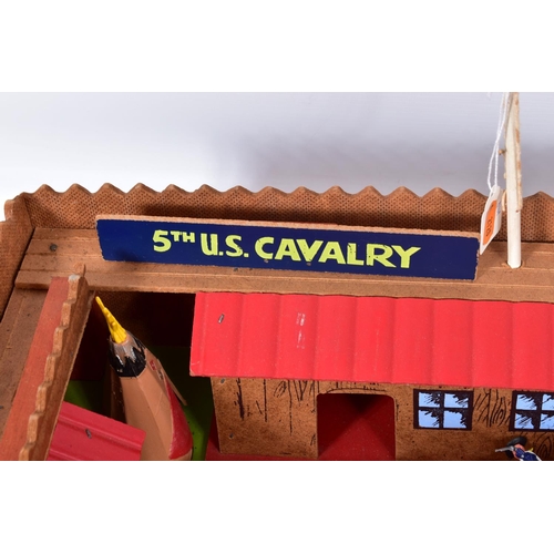 149 - A BOXED WOODEN U.S. 5TH CAVALRY FORT LARAMIE, No.YT4348, possibly by Victory-Nelson Joy Toys, playwo... 