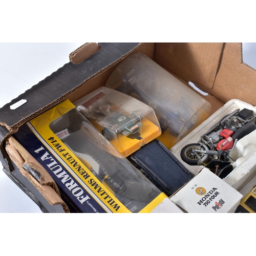 150 - A QUANTITY OF BOXED AND UNBOXED DIECAST VEHICLES, to include boxed 1/24 scale Polistil Fiat 128 East... 