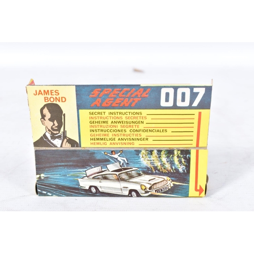 157 - AN EMPTY BOX FOR A CORGI TOYS JAMES BOND ASTON MARTIN D.B.5, No.261, box complete with inner pictori... 