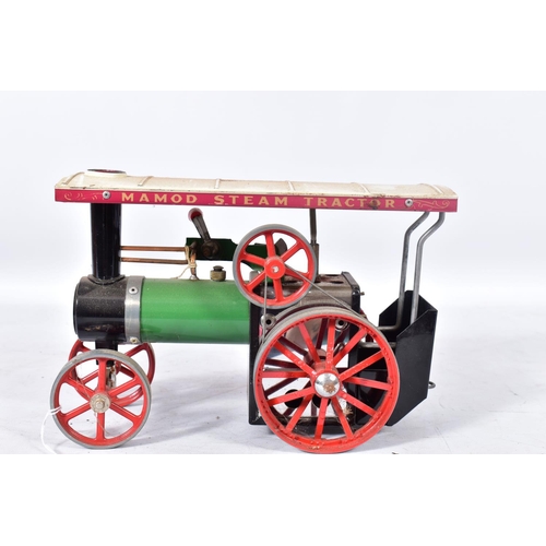 171 - A BOXED MAMOD LIVE STEAM TRACTION ENGINE, No.TE1A, not tested, playworn condition and has been fired... 