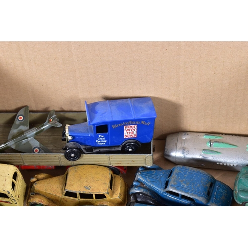 178 - A QUANTITY OF UNBOXED AND ASSORTED PLAYWORN DINKY DIECAST VEHICLES, majority are cars from the 1950'... 