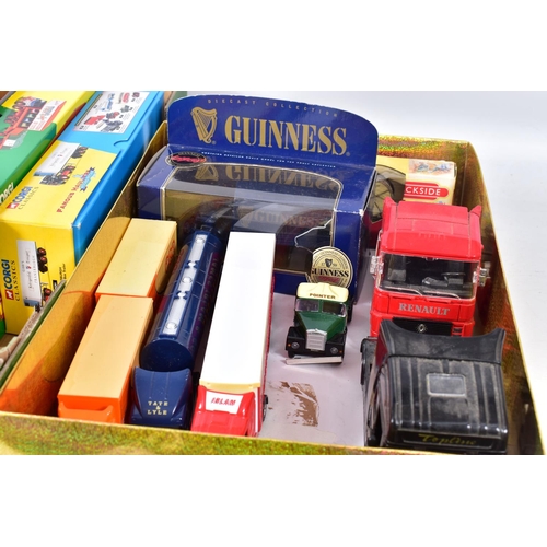 246 - A QUANTITY OF BOXED AND UNBOXED LORRY AND TRUCK MODELS,  to include boxed Corgi Classics Hauliers of... 