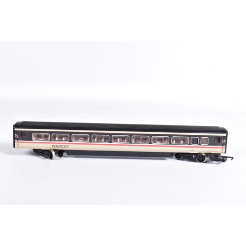 331 - A QUANTITY OF UNBOXED AND ASSORTED HORNBY OO GAUGE INTERCITY 125 HIGH SPEED TRAIN ITEMS,  comprising... 