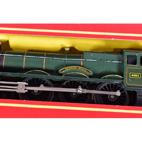 351 - A BOXED WRENN RAILWAYS OO GAUGE CLASS R1 TANK LOCOMOTIVE, No.1127, Southern green livery (W2207), wi... 