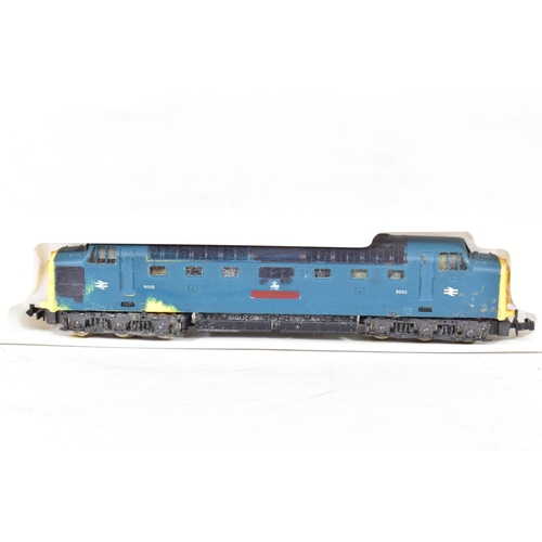 374 - THREE LIMA N GAUGE CLASS 55 DELTIC LOCOMOTIVES, 2 x unboxed 'Meld' No.D9003, B.R. two tone green liv... 