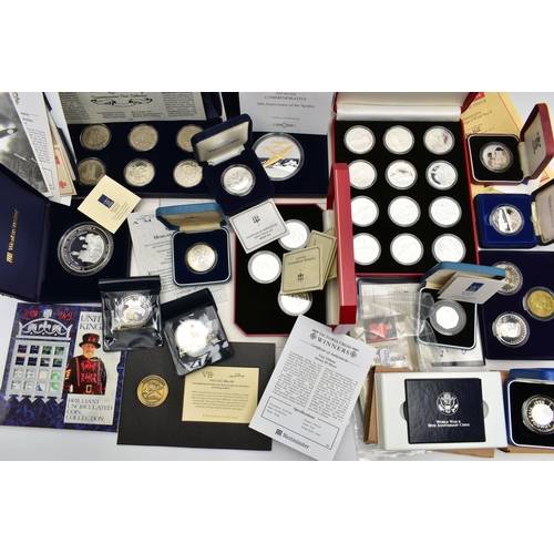 209 - A BOX OF MAINLY MODERN SILVER, SILVER PROOF AND OTHER COINAGE, to include a twelve coin sterling sil... 