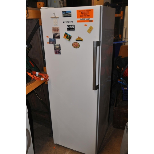 1094 - A HOTPOINT SH61QW TALL FRIDGE (PAT pass and working at 5 degrees)