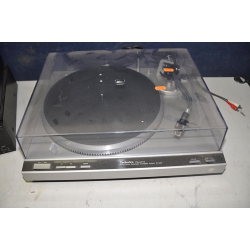 1100 - A COLLECTION OF AUDIO EQUIPMENT to include Technics SL-Q33 direct drive turntable, Philips CD650 com... 