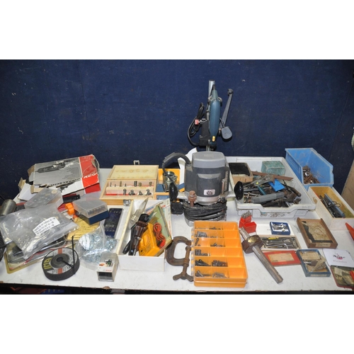 1109 - A LARGE QUANTITY OF VINTAGE AND MODERN TOOLS AND SPARES to include marking tools, ELU router, heat g... 